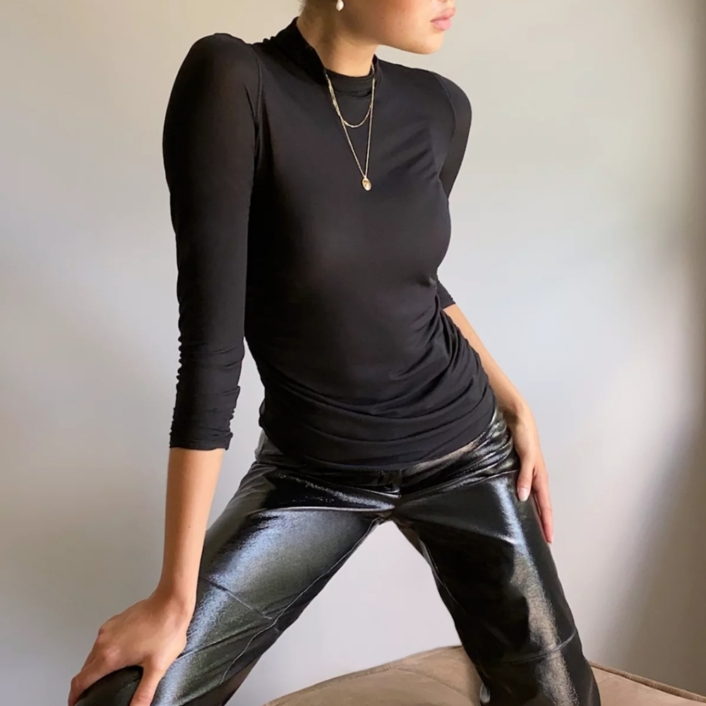 ARITZIA WILFRED | NWT XS Maui Longsleeve Sheer Mesh Top | black
